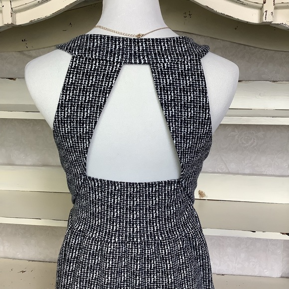 Urban Outfitters Dress - Picture 7 of 8